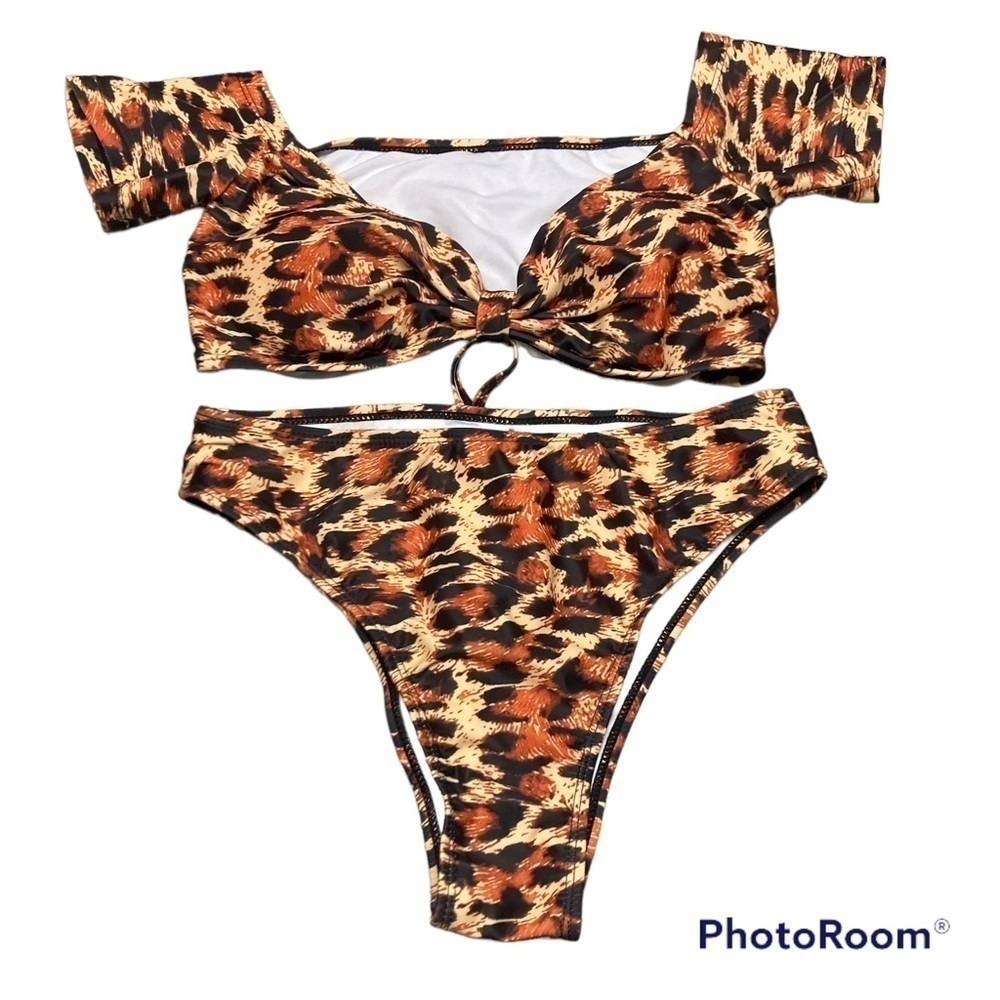 Pretty Garden Leopard Print Swimsuit, Versatile Bikini Woman’s Size M